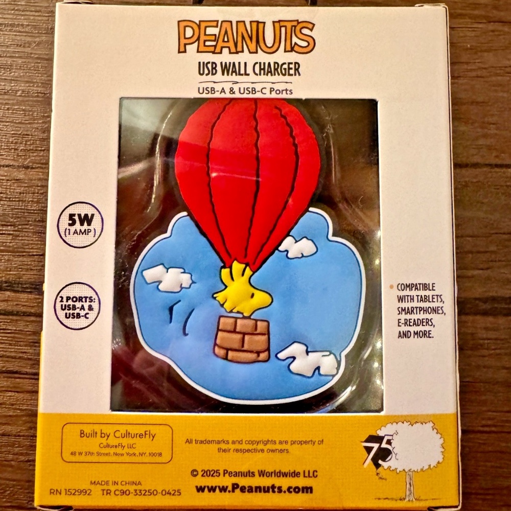Peanuts Woodstock USB Wall Charger 2 Port 5W USB-A & C, NEW in box